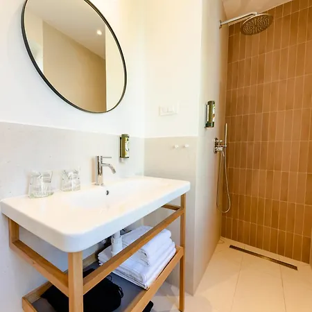 Porto Nativo بيت ضيافة سبليت