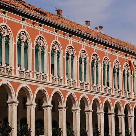 Porto Nativo Pensión